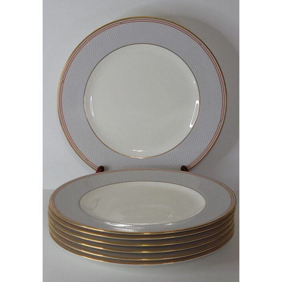 Vintage Mikasa ROYAL CREST Dinner Plates, Set of 7 Discontinued 1991 - 1996